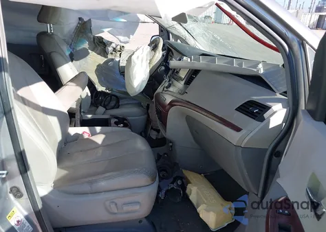 2012 Toyota Sienna Xle V6 8 Passenger from USA, damaged, VIN 5TDYK3DC7CS249691